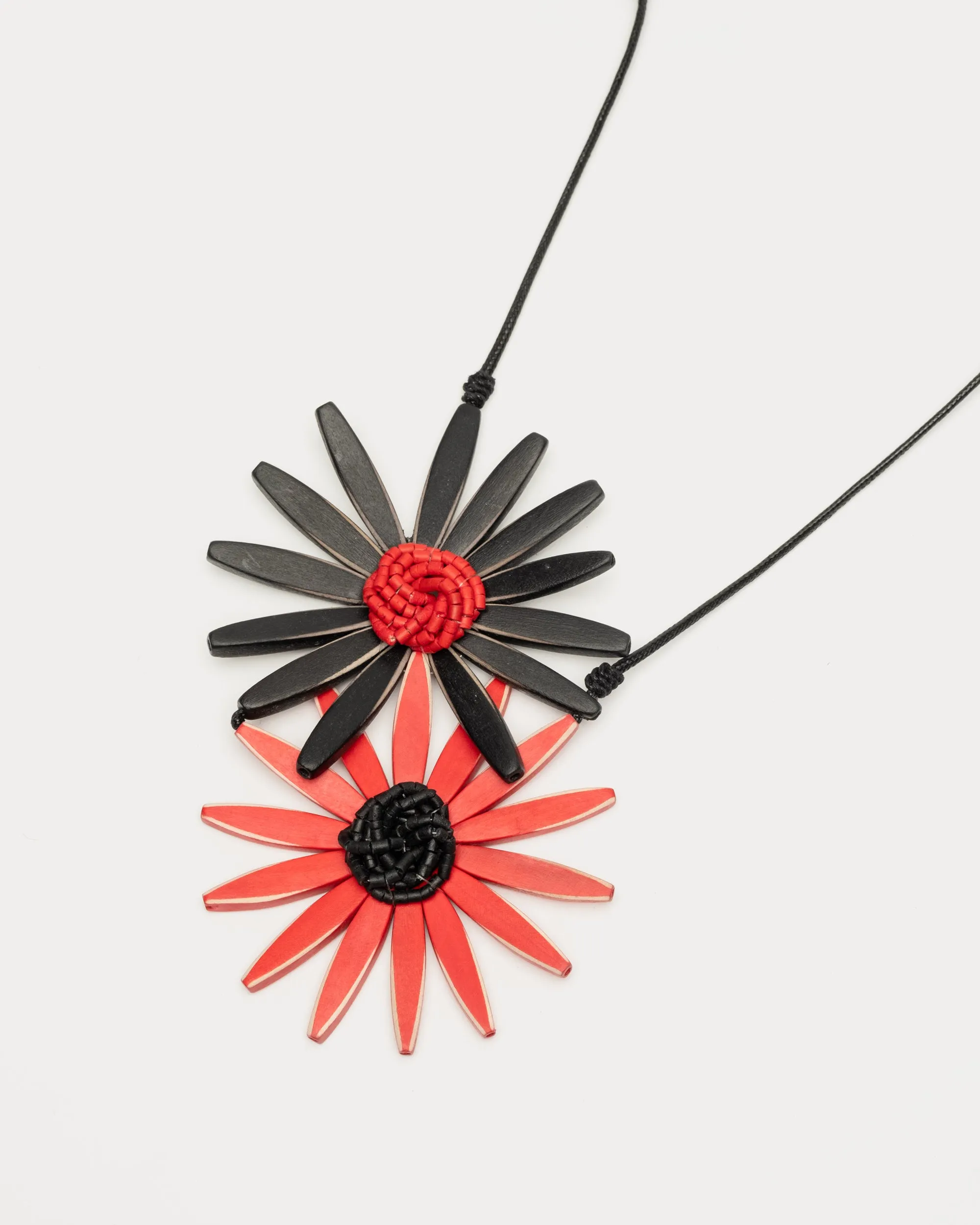 Amaya Double Flower Necklace