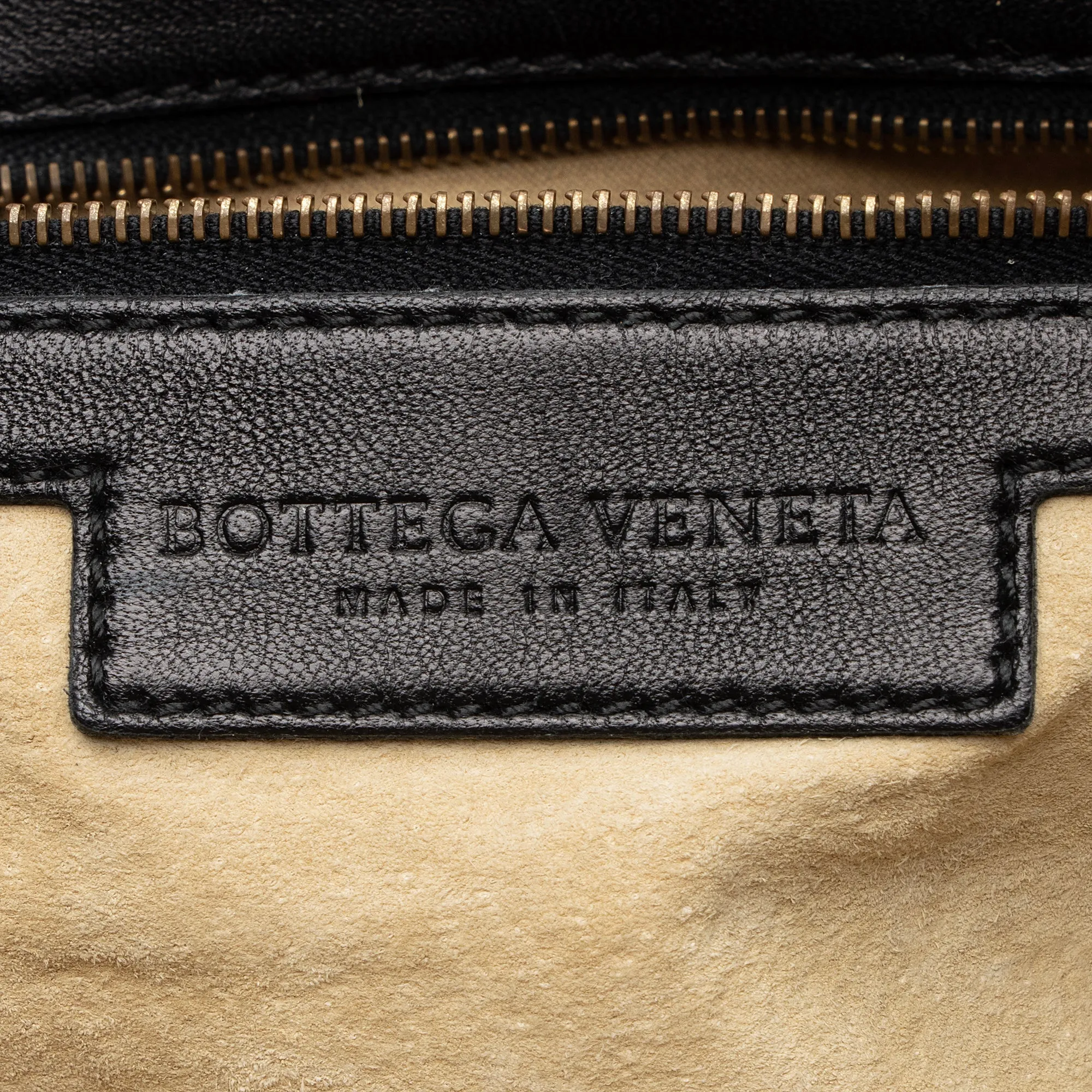 Bottega Veneta Intrecciato Nappa Pleated Large Hobo (SHF-22500)