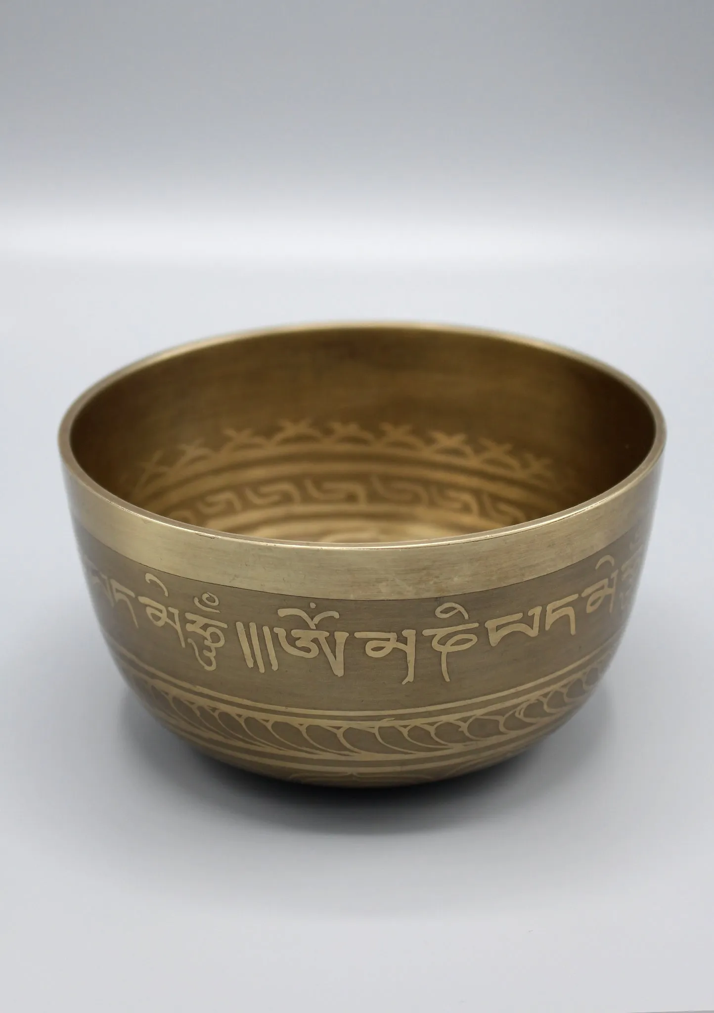 Double Dorjee And Tibetan Mantras Singing Bowl