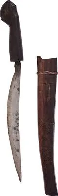 EXCEPTIONAL 19th CENTURY INDONESIAN DAGGER TALIBON