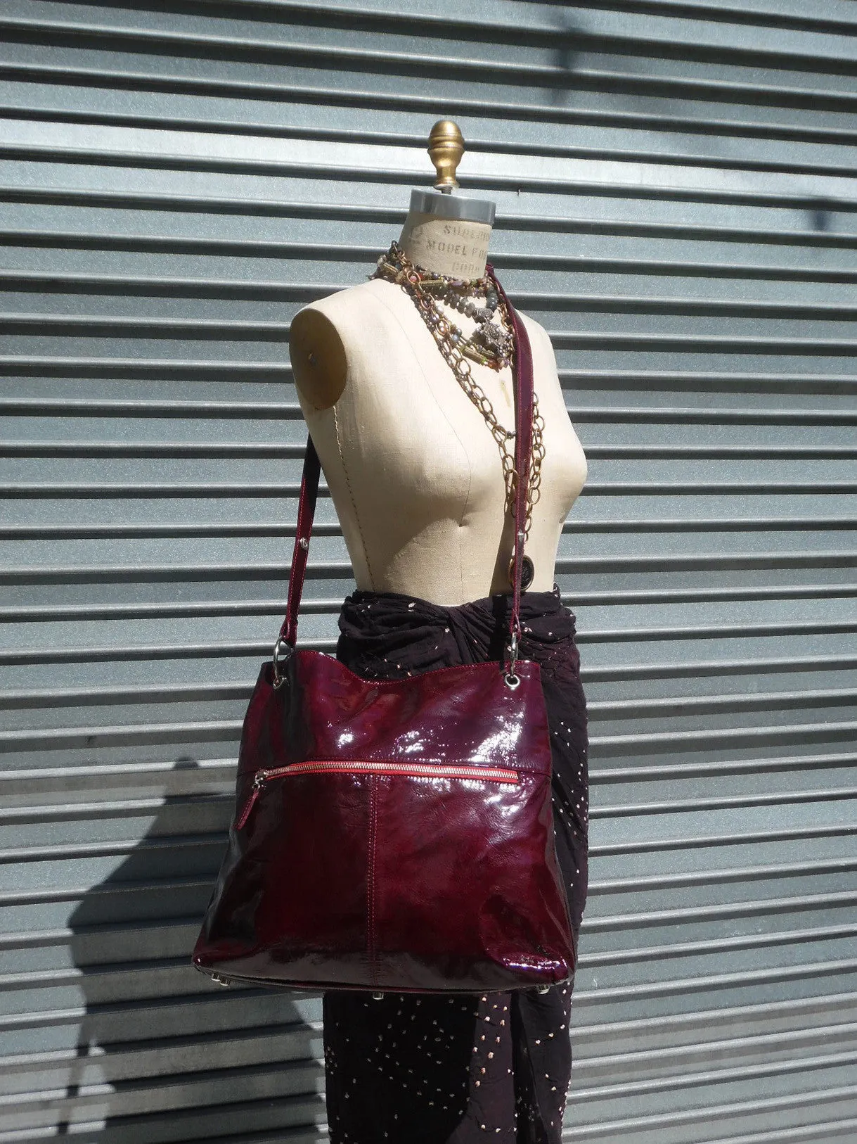 Gapock X Crossbody Travel Bag Patent Leather Espresso