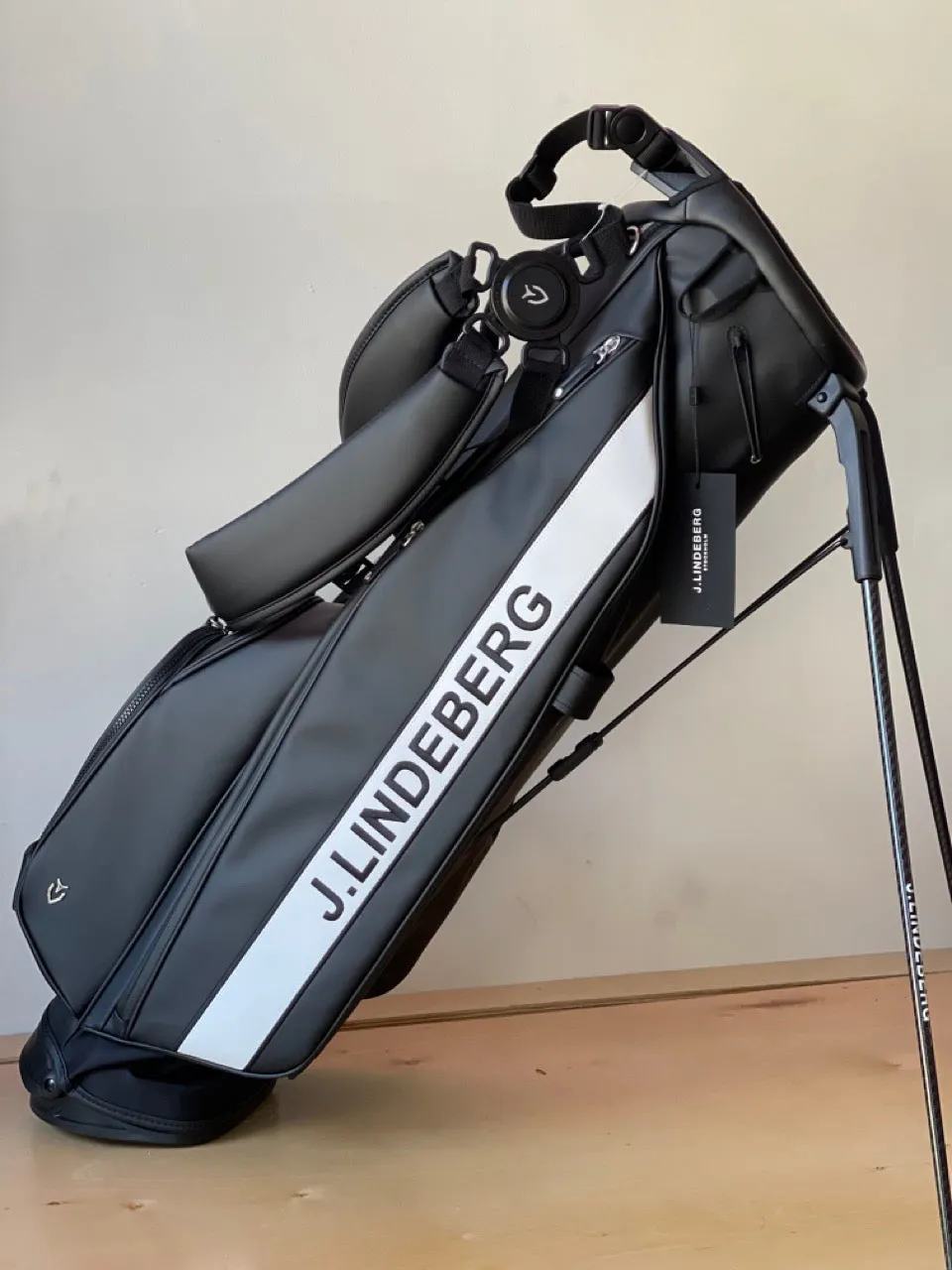 J.Lindeberg Sunday Stand Golf Bag FW23