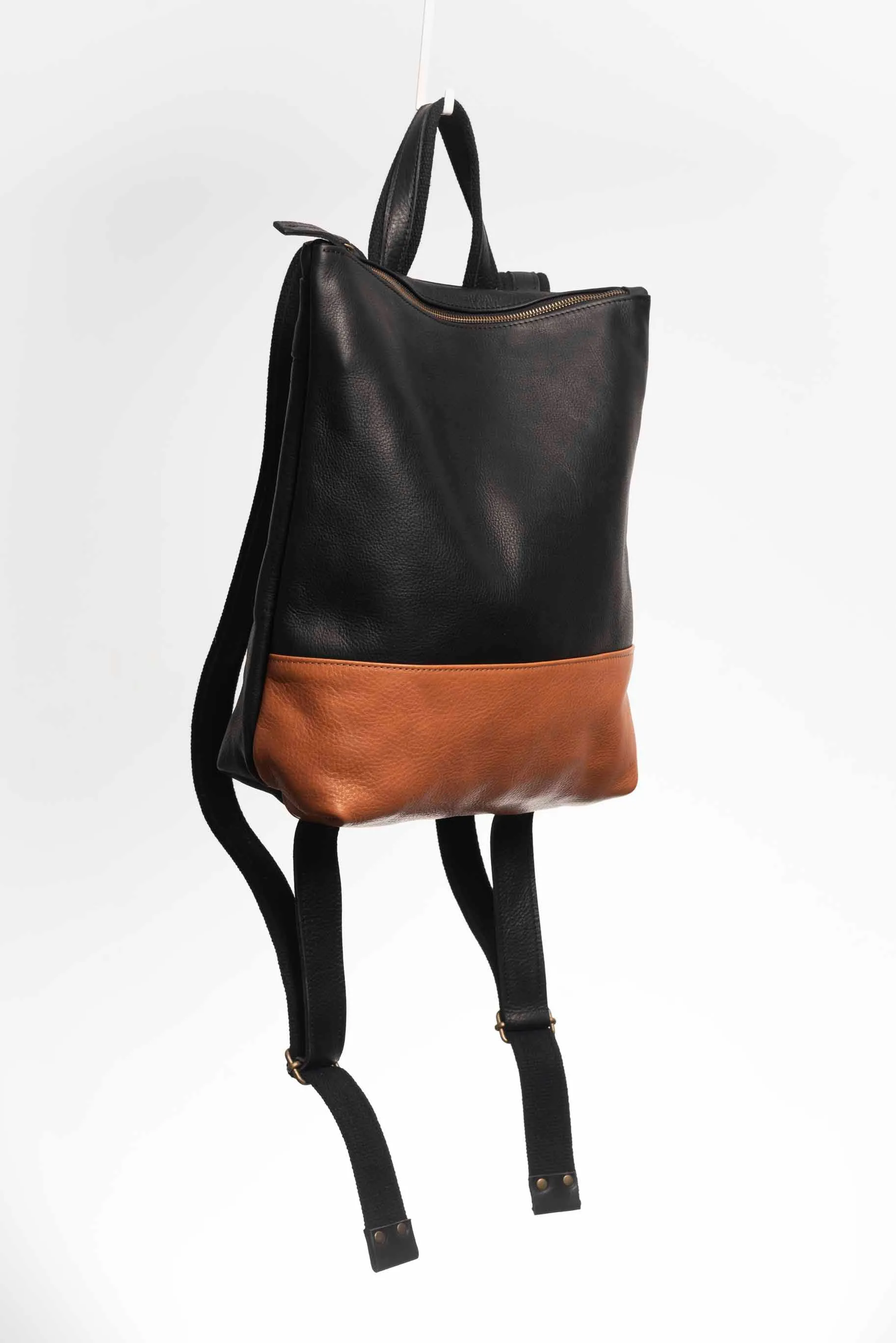 Leather backpack - Ombú L