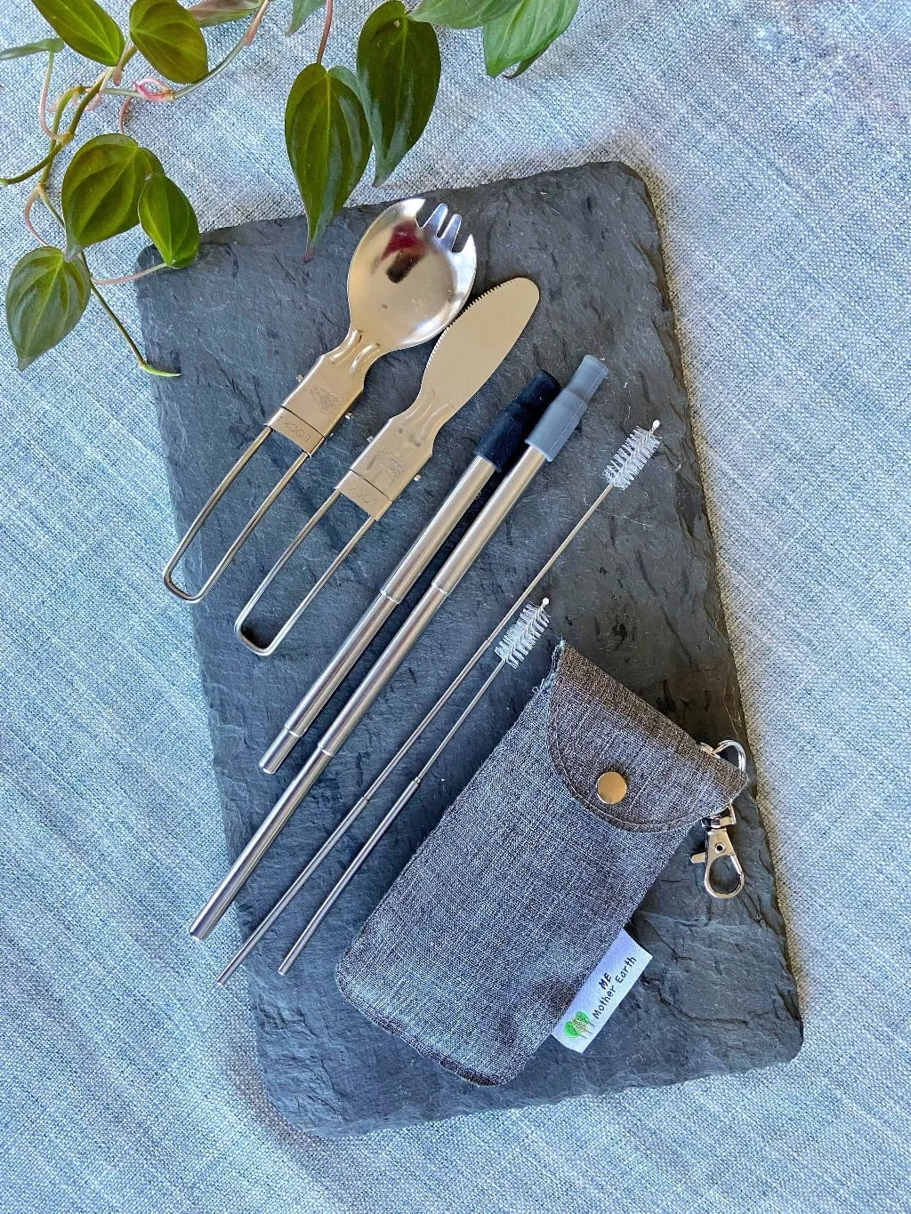 Me Mother Earth: Collapsible Straw and Cutlery Set