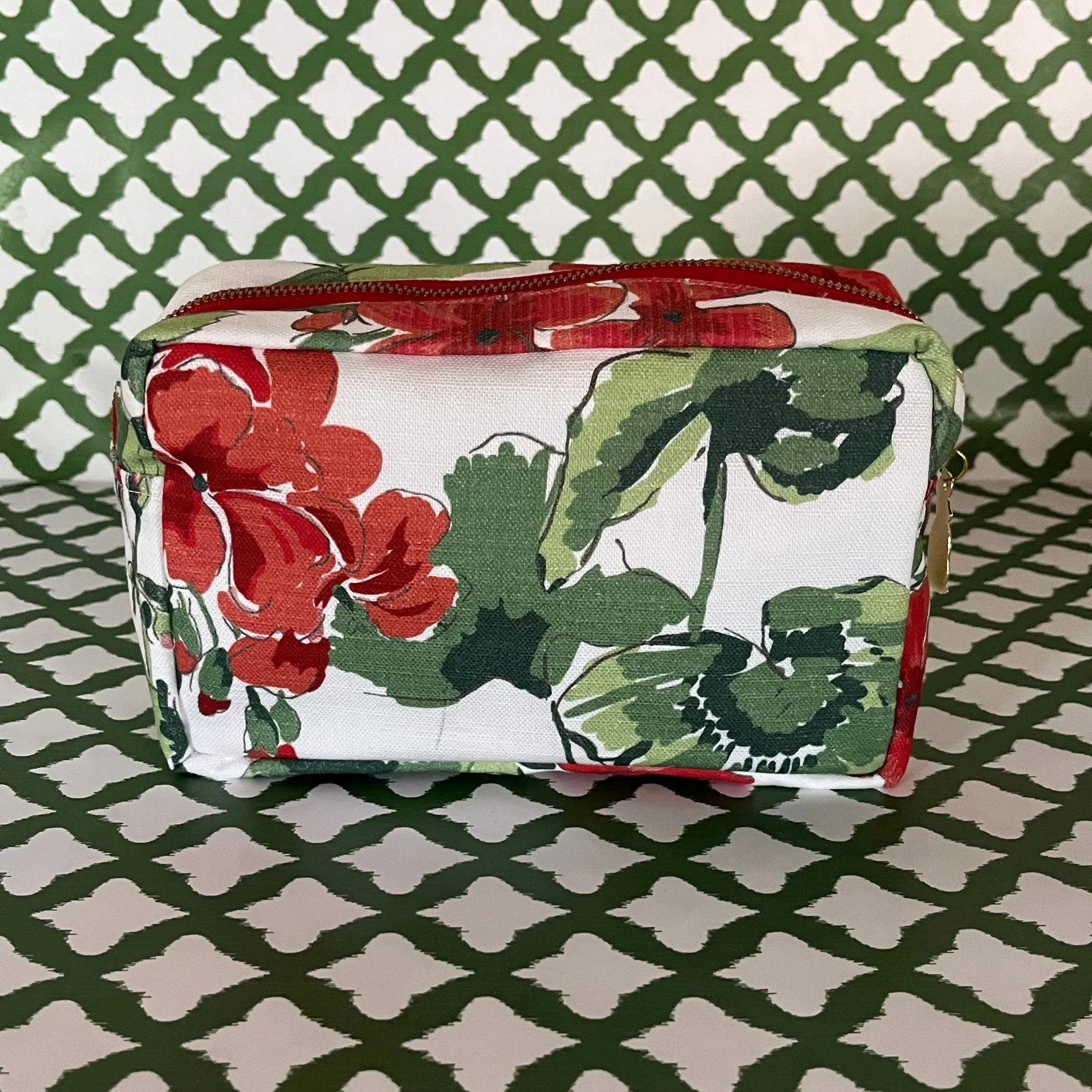 Medium Cottage Grove Geranium Red Toiletries Bag