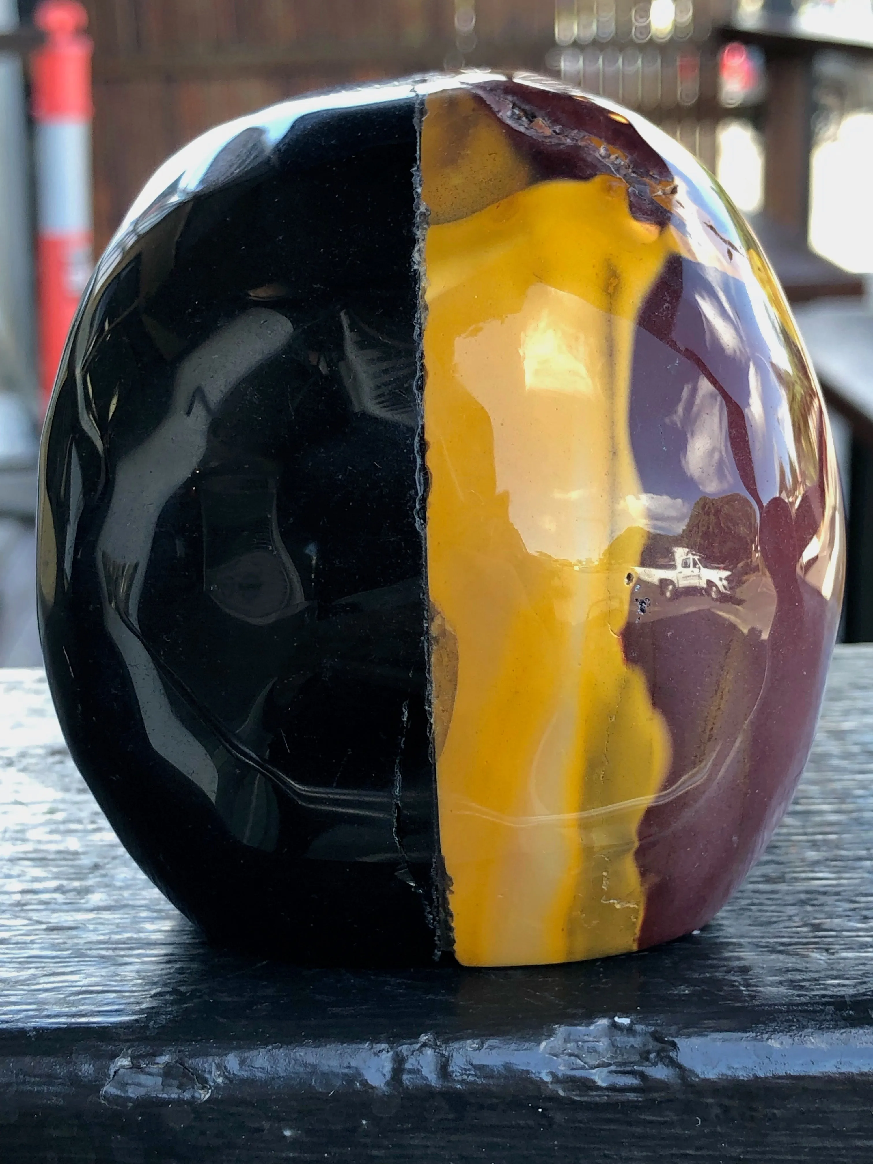 Mookaite and Black Obsidian 'Two Face' Skull [1k1040]