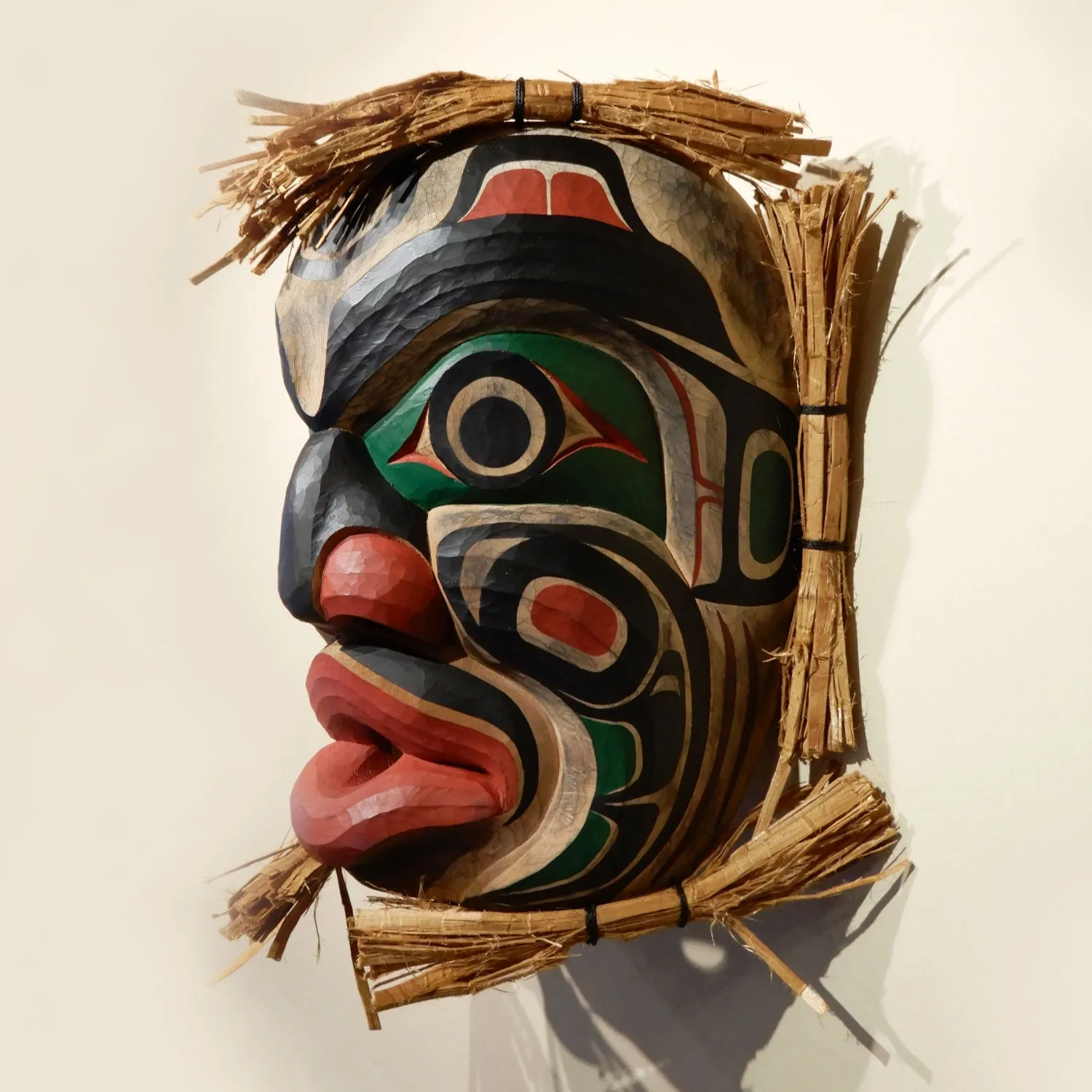 Nakwaxda'xw Speaker Mask