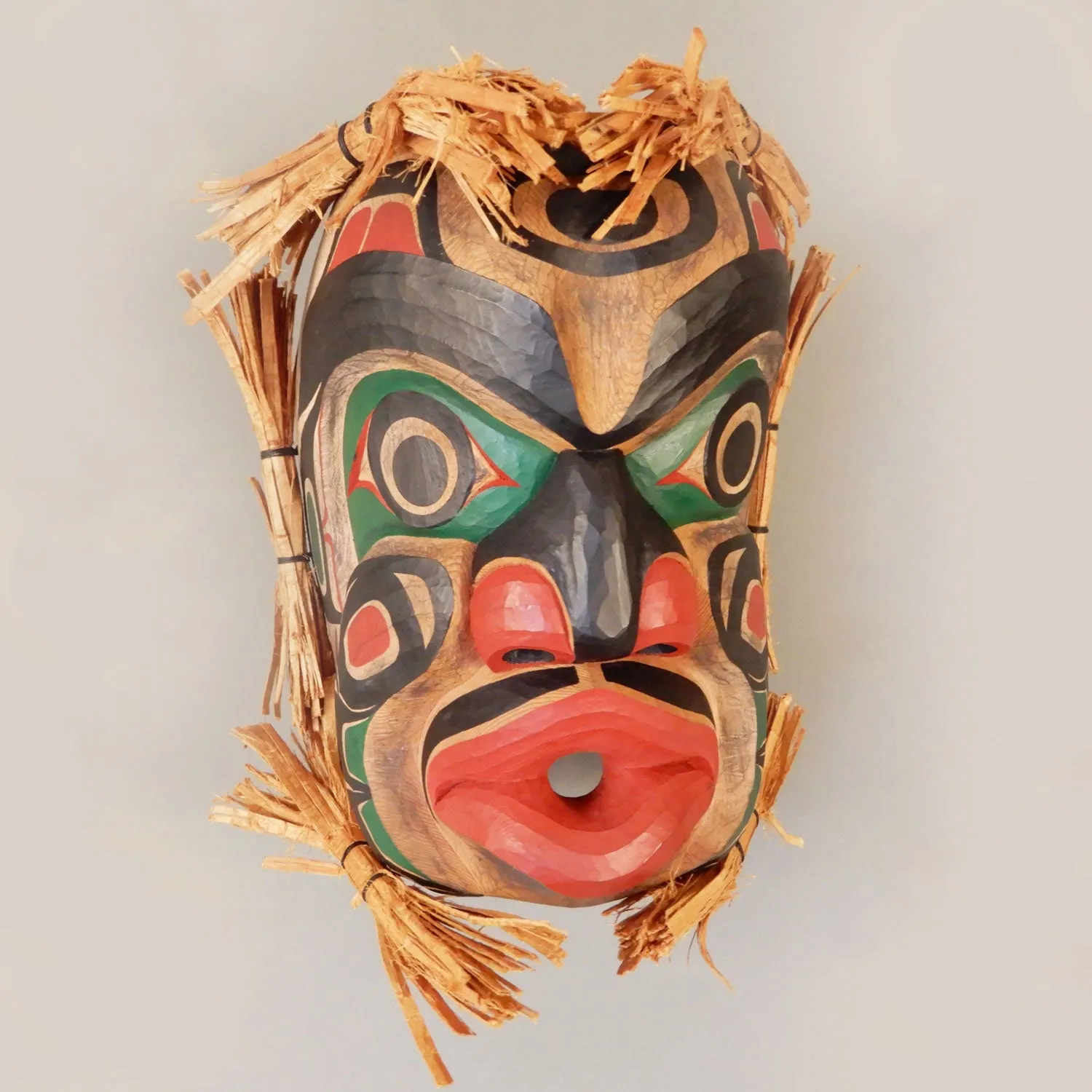 Nakwaxda'xw Speaker Mask