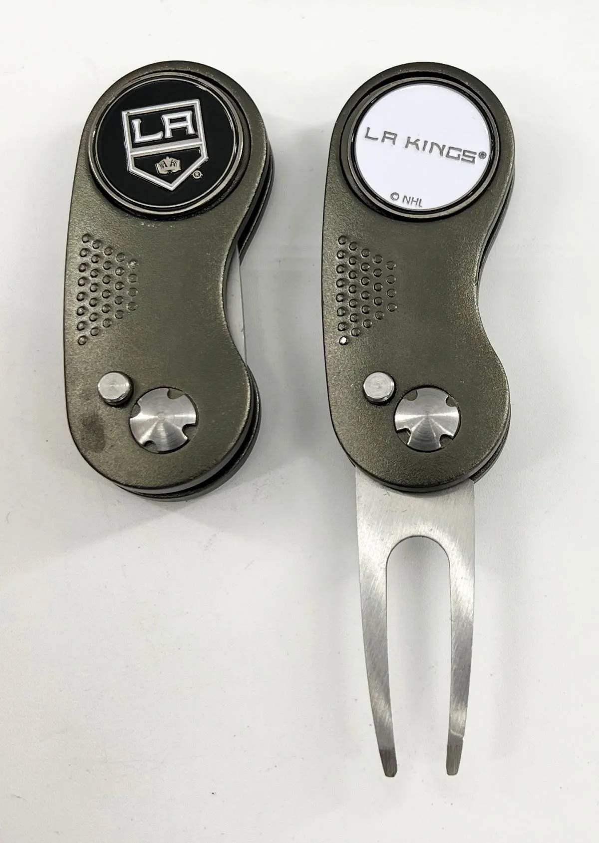 NHL 2 Prong Switchblade GOLF DIVOT REPAIR TOOL   Ballmark CHOOSE TEAM & COLOR