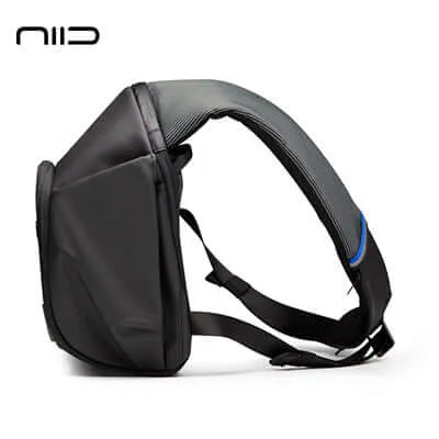 NIID Decode Sling With Fidlock