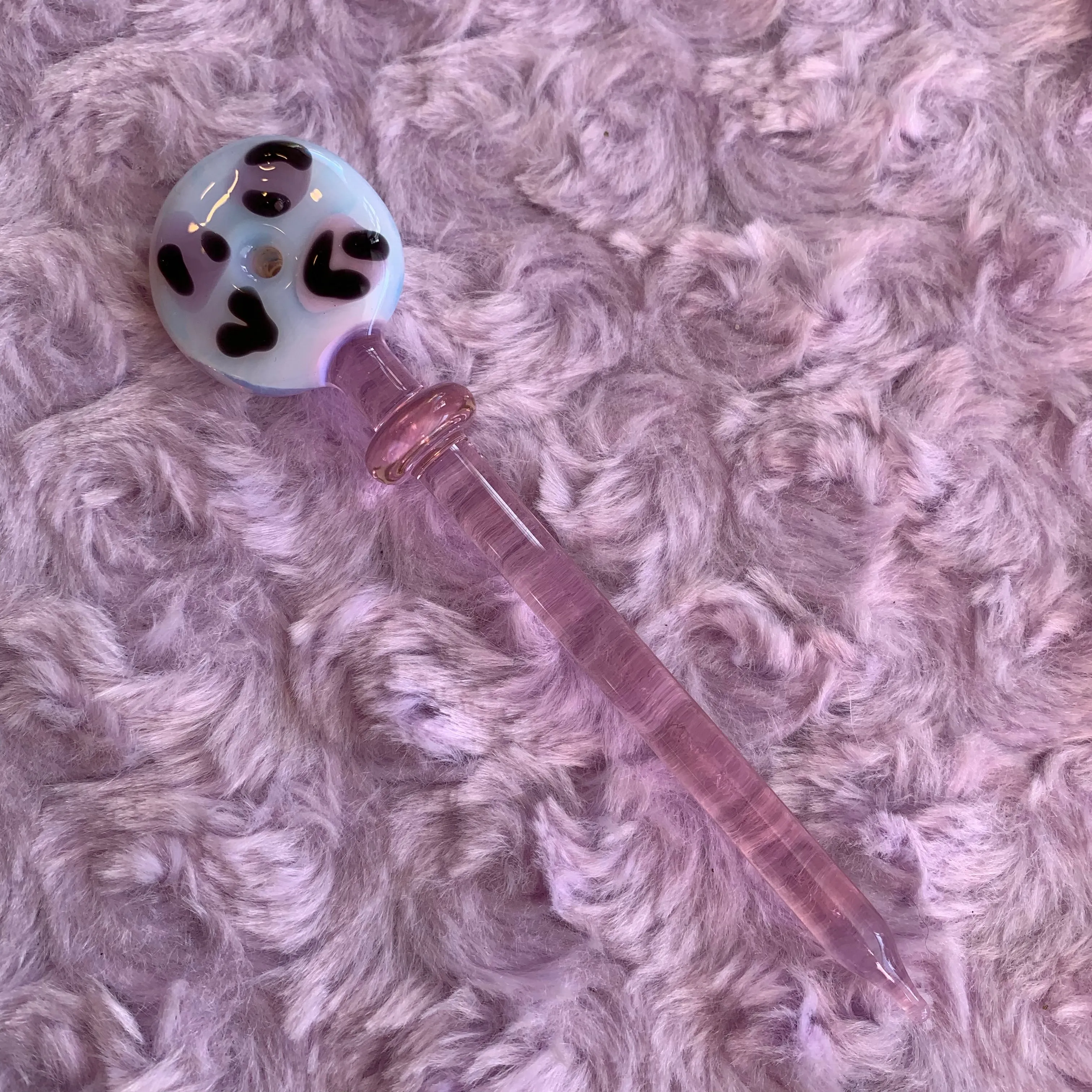 Pastel Cheetah Flat Glass Tool