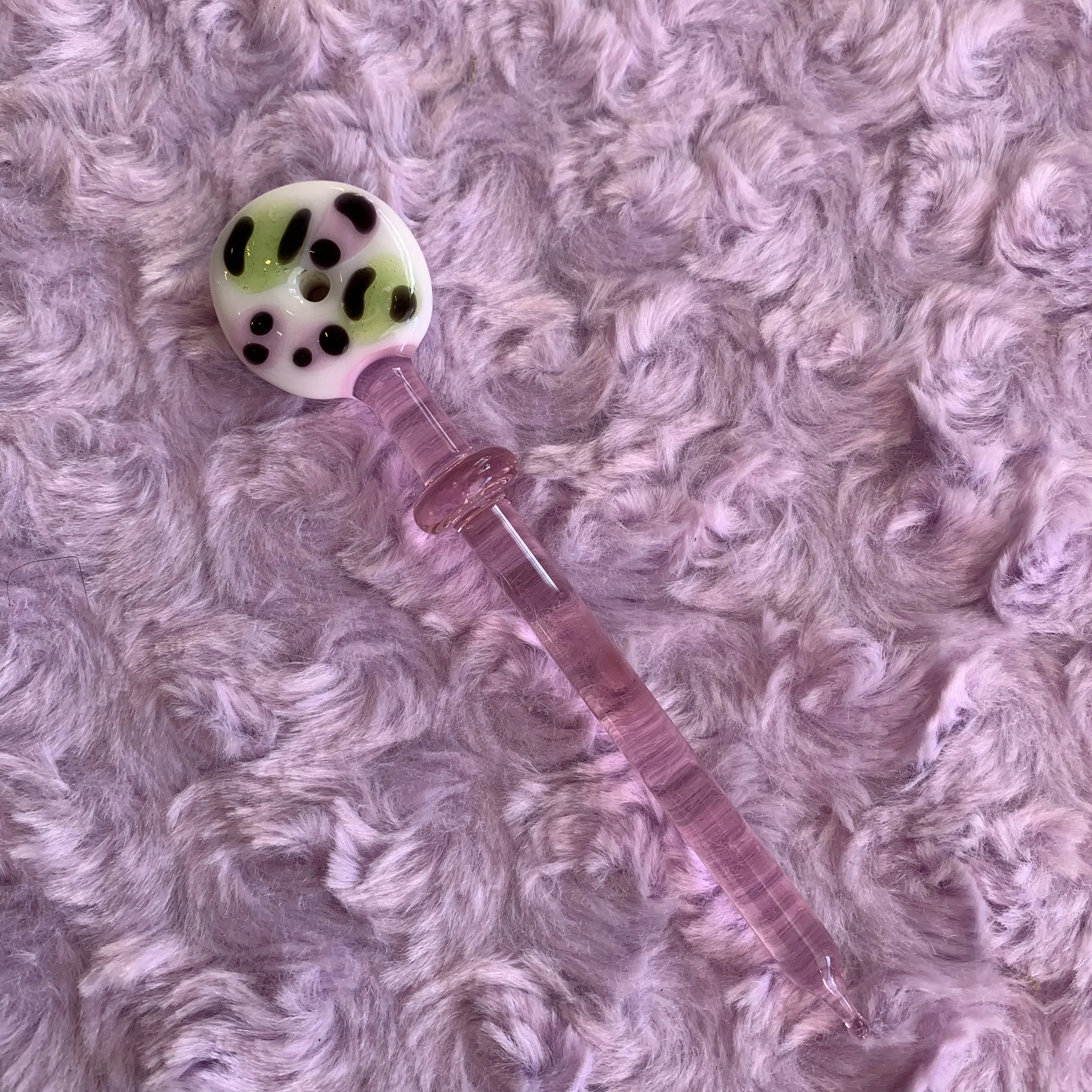 Pastel Cheetah Flat Glass Tool