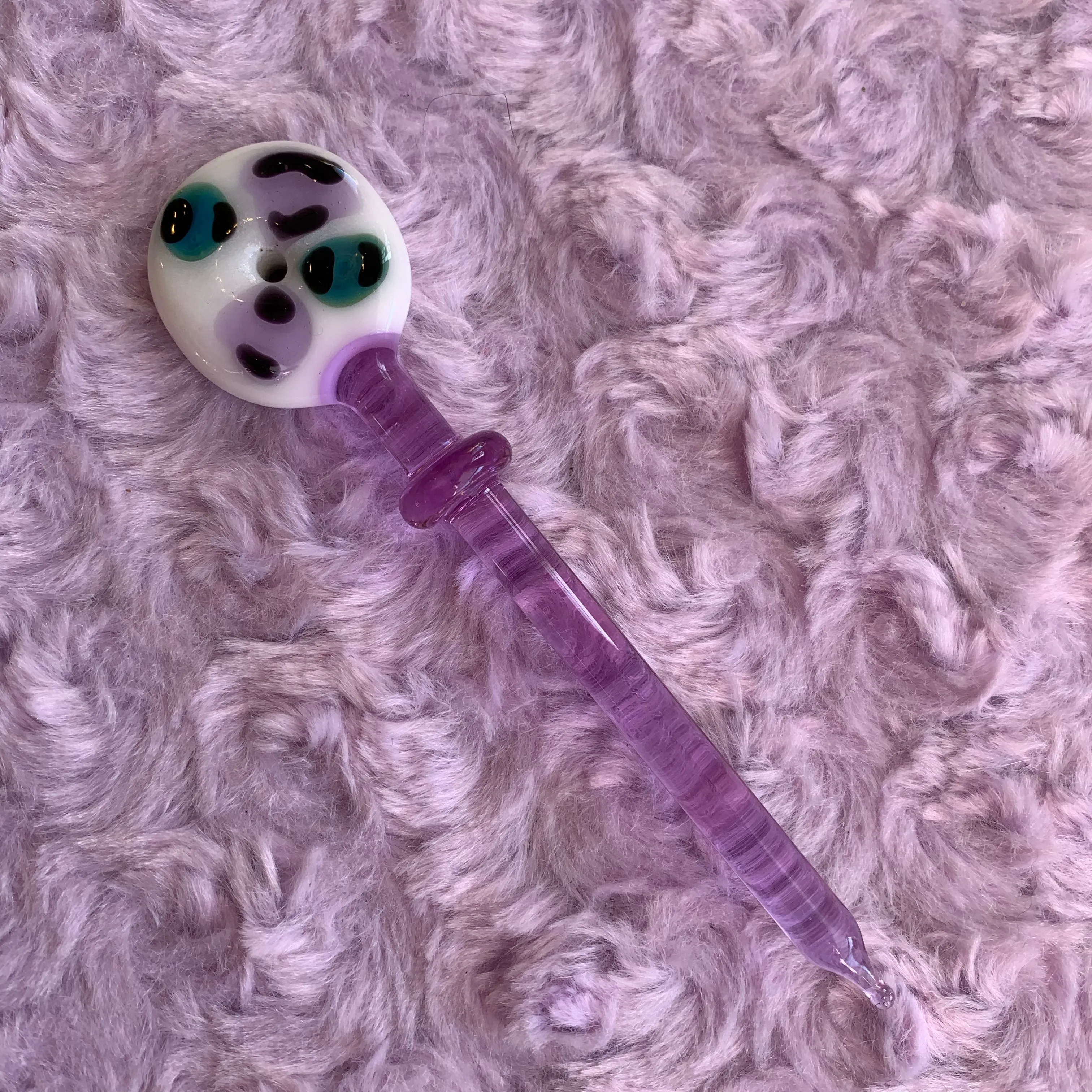 Pastel Cheetah Flat Glass Tool