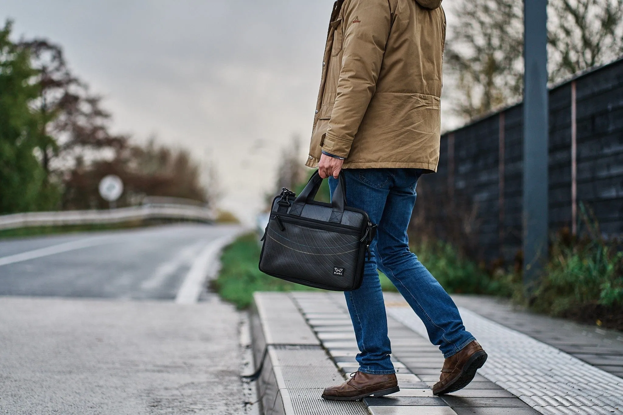 Peacock Upcycled Tyre Vegan Laptop Bag | Black