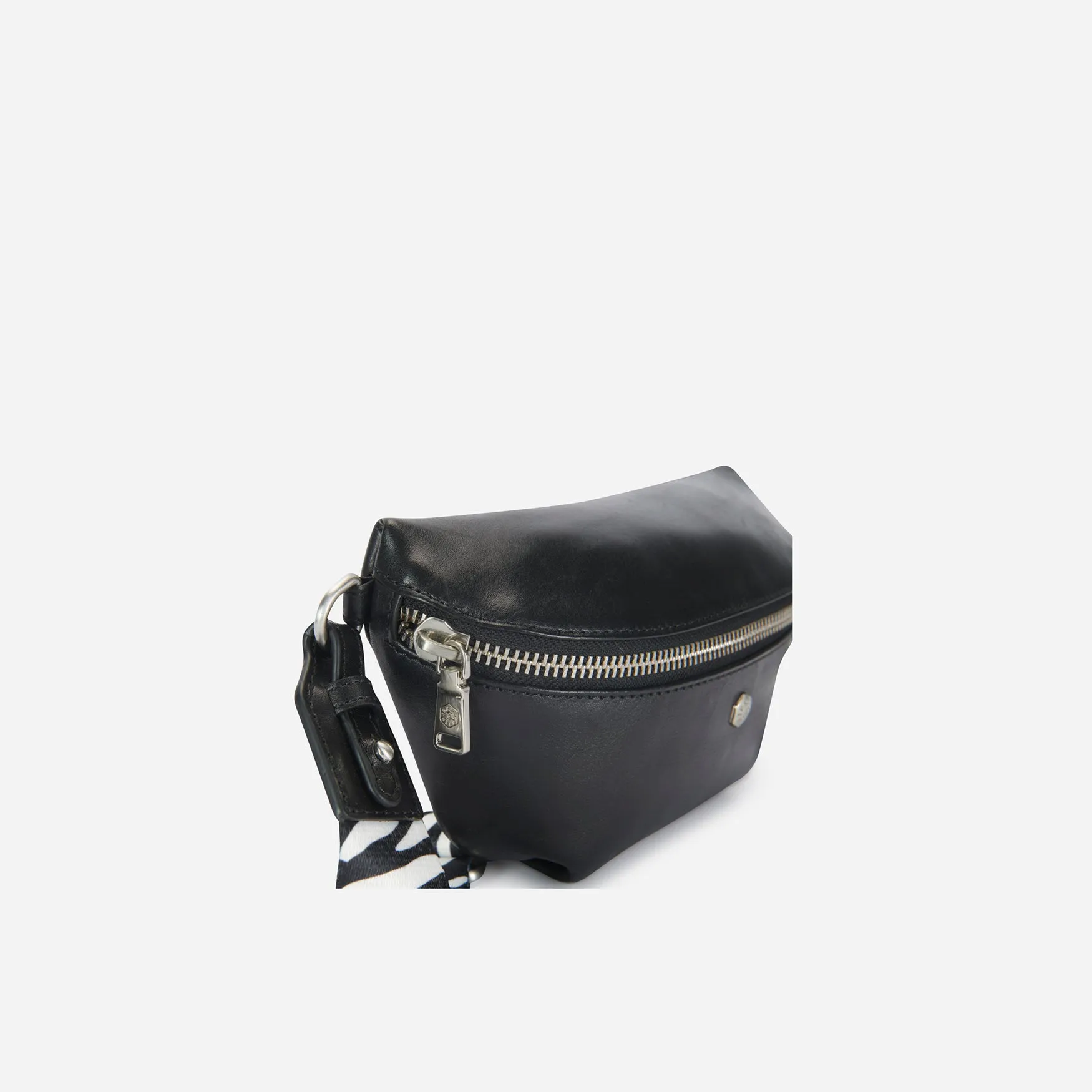 Slim Ladies Leather Waist Bag